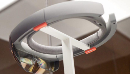 AR应用制造商 在HoloLens 2问世前赢得市场青睐的穿戴设备技术开发浪潮